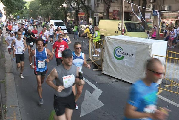Kép 9. Spar Budapest Maraton - a futóverseny is érintette a felújítás munkaterületét